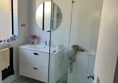 Modern Makeovers - Image 02
